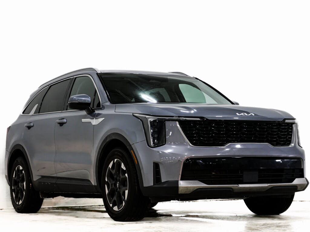 2024 Kia Sorento S FWD