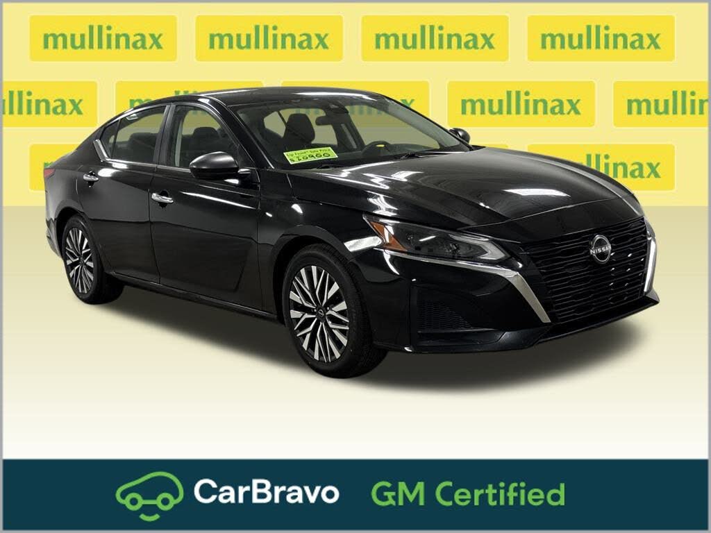 2024 Nissan Altima 2.5 SV FWD