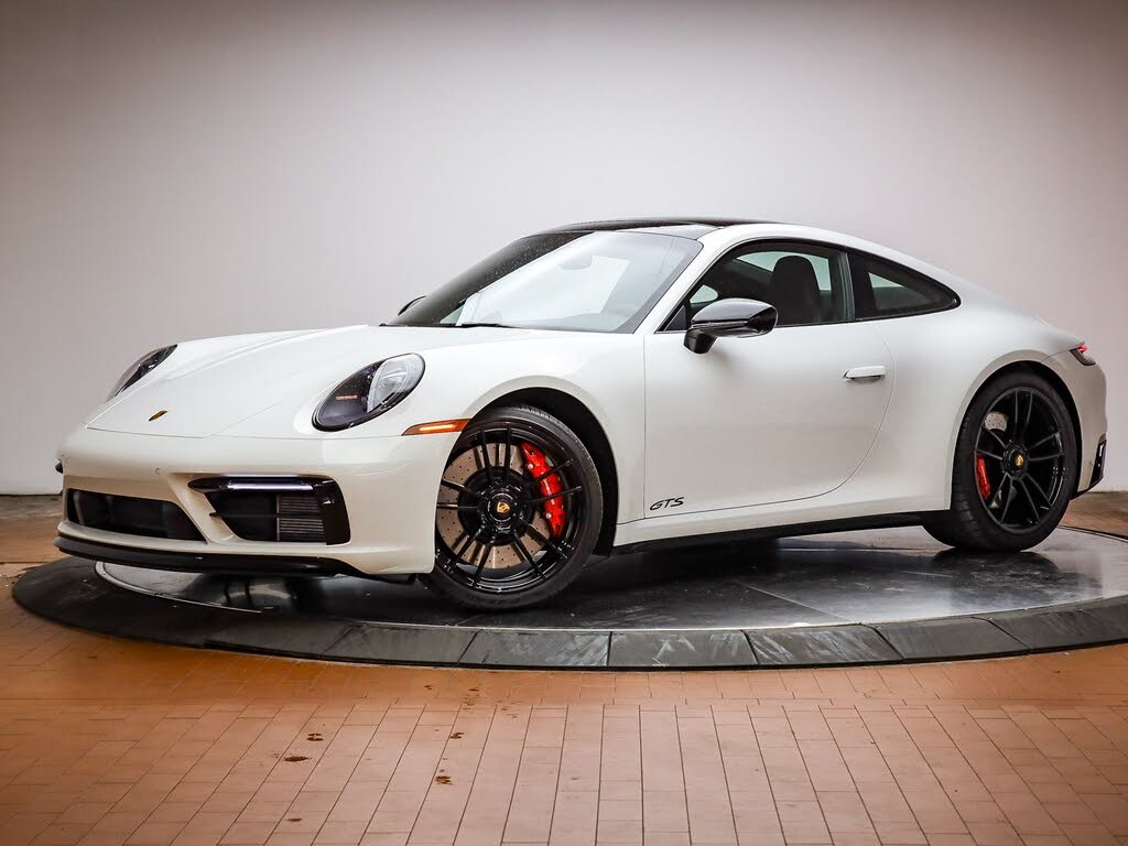 2024 Porsche 911 Carrera GTS Coupe RWD