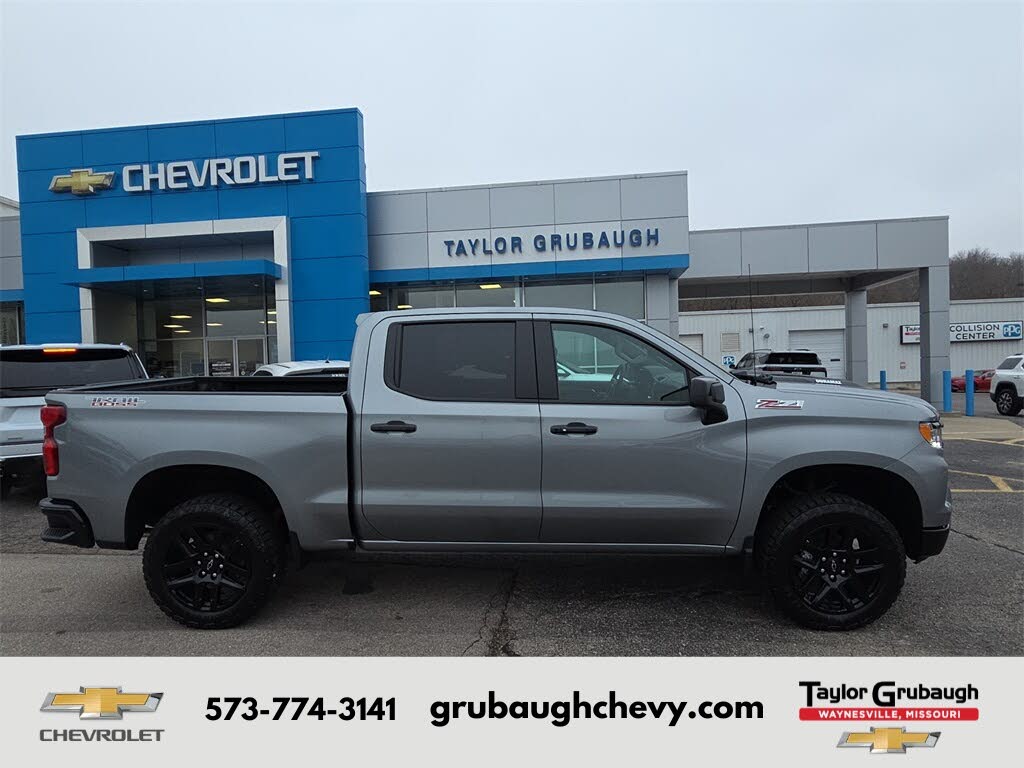 2026 Chevrolet Silverado 1500 LT Trail Boss Crew Cab 4WD