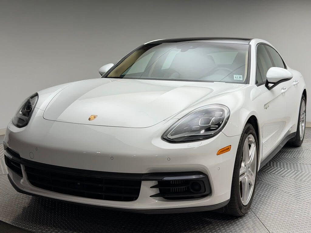 2020 Porsche Panamera 4 AWD