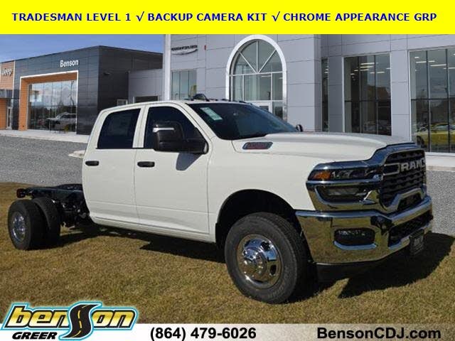 2026 RAM 3500 Chassis Tradesman Crew Cab LB DRW 4WD