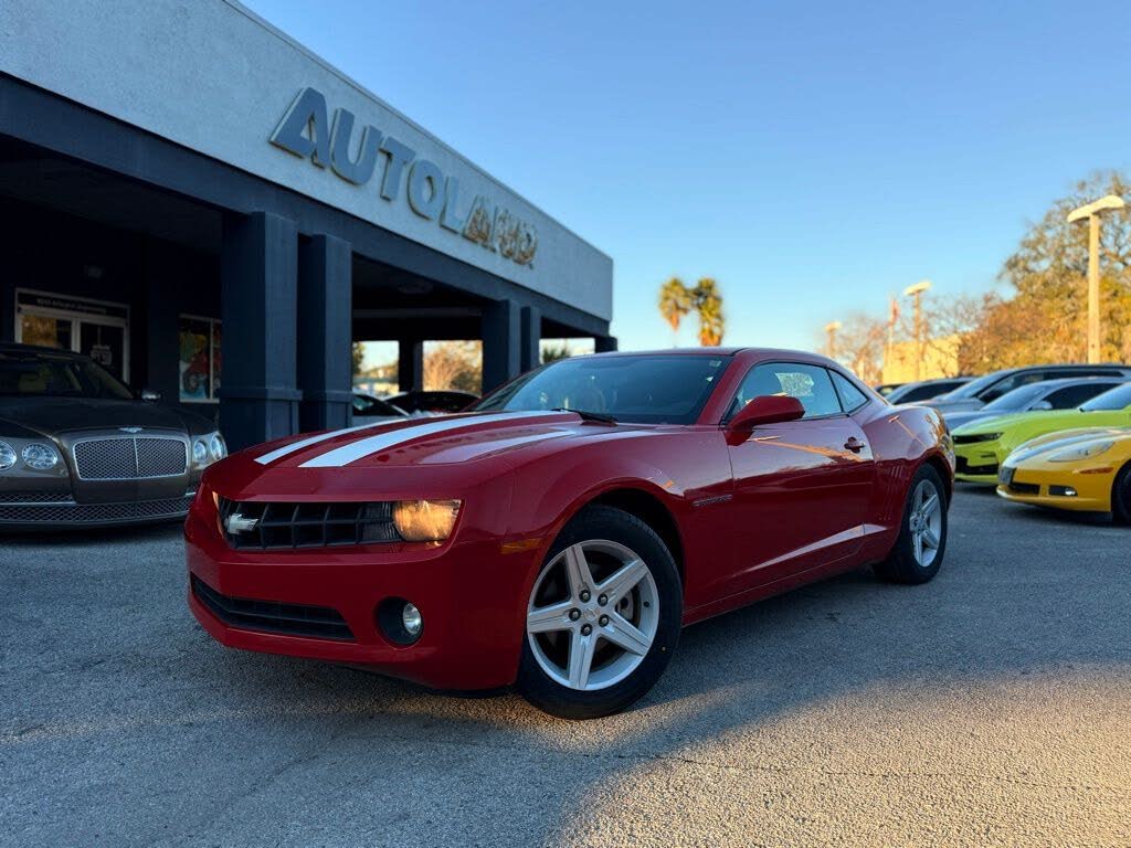 2011 Chevrolet Camaro 1LT Coupe RWD