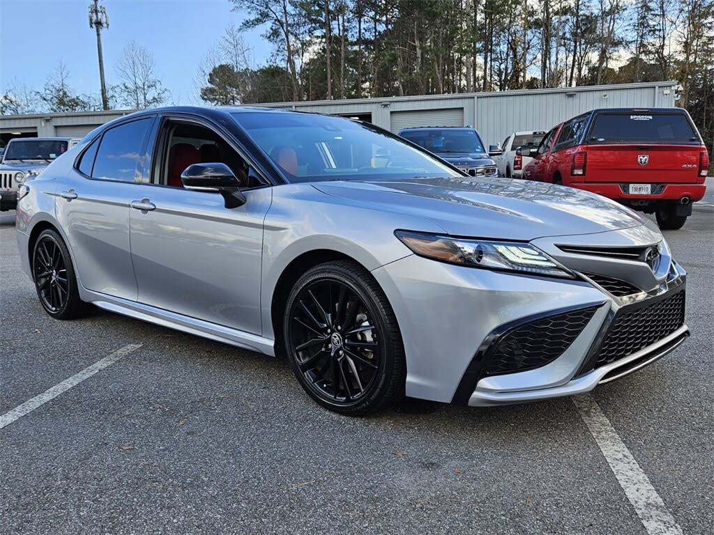 2022 Toyota Camry XSE FWD