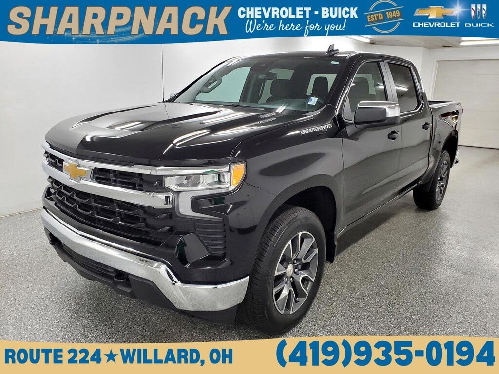 2024 Chevrolet Silverado 1500 LT Crew Cab 4WD