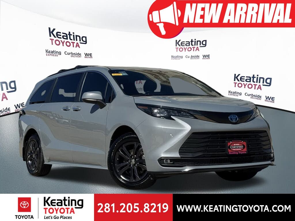 2024 Toyota Sienna Woodland Edition 7-Passenger AWD