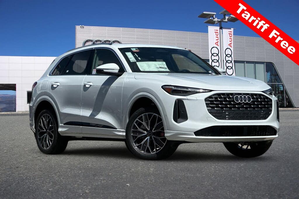 2025 Audi Q5 quattro Premium Plus 40 TFSI