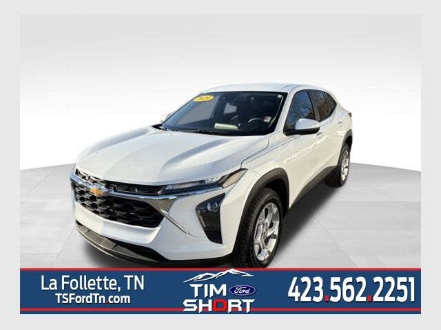 2025 Chevrolet Trax LS FWD
