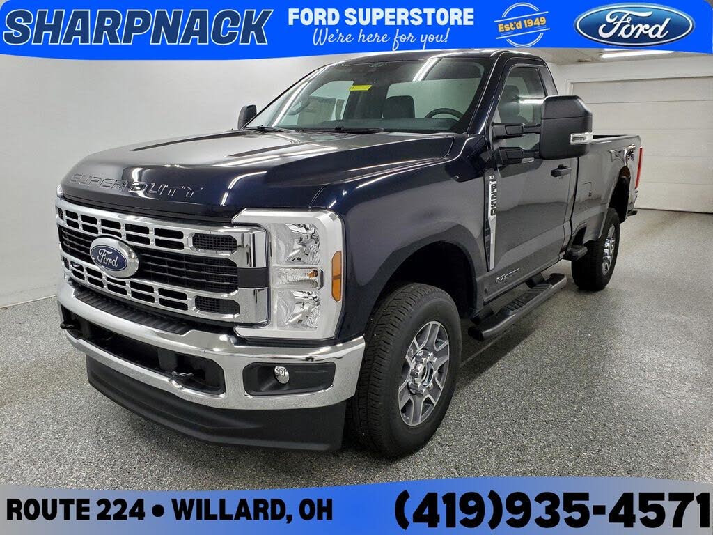 2025 Ford F-250 Super Duty XLT Regular Cab LB 4WD