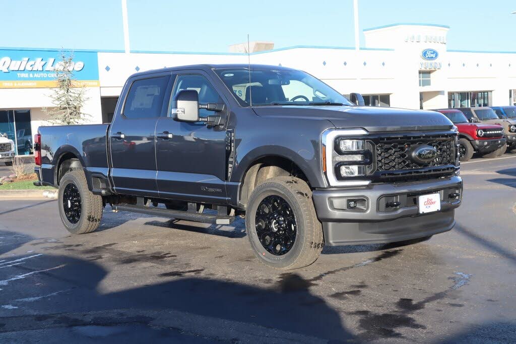 2026 Ford F-250 Super Duty Lariat Crew Cab 4WD