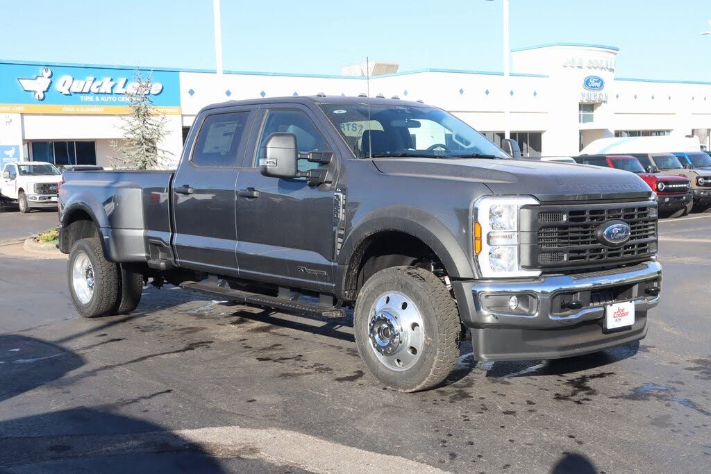 2026 Ford F-450 Super Duty XL Crew Cab LB DRW 4WD