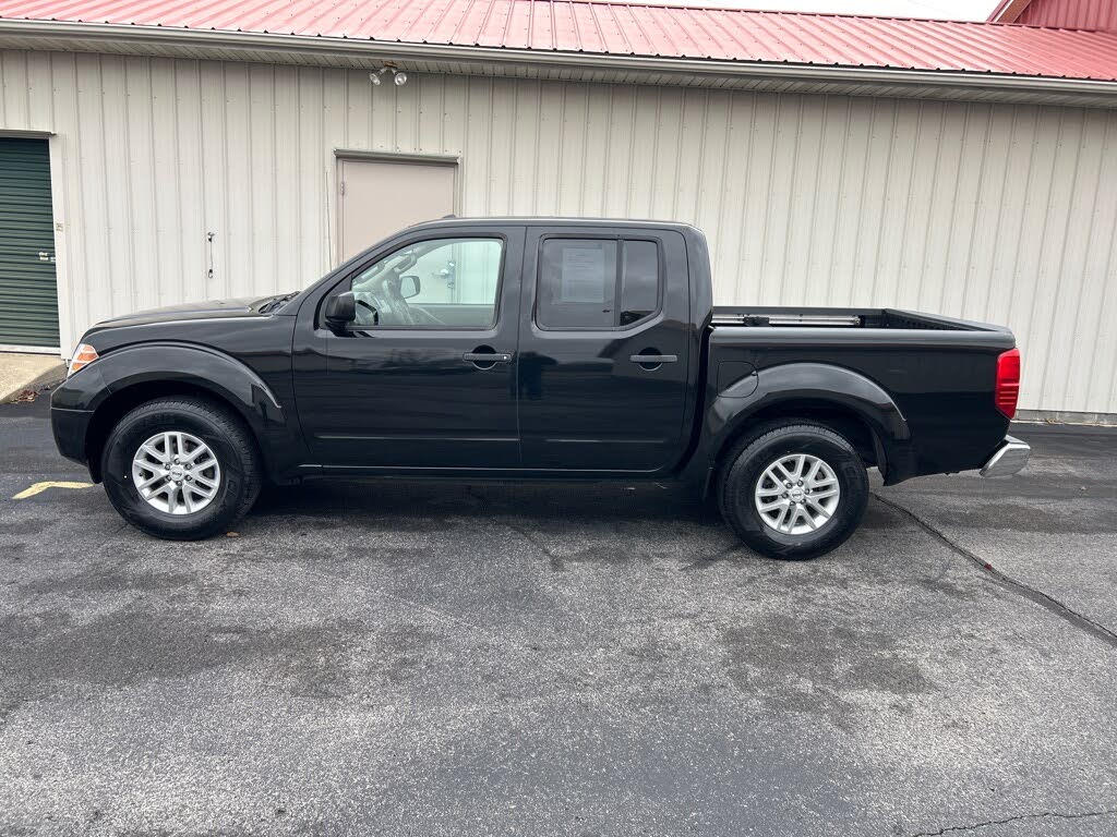 2016 Nissan Frontier SV Crew Cab