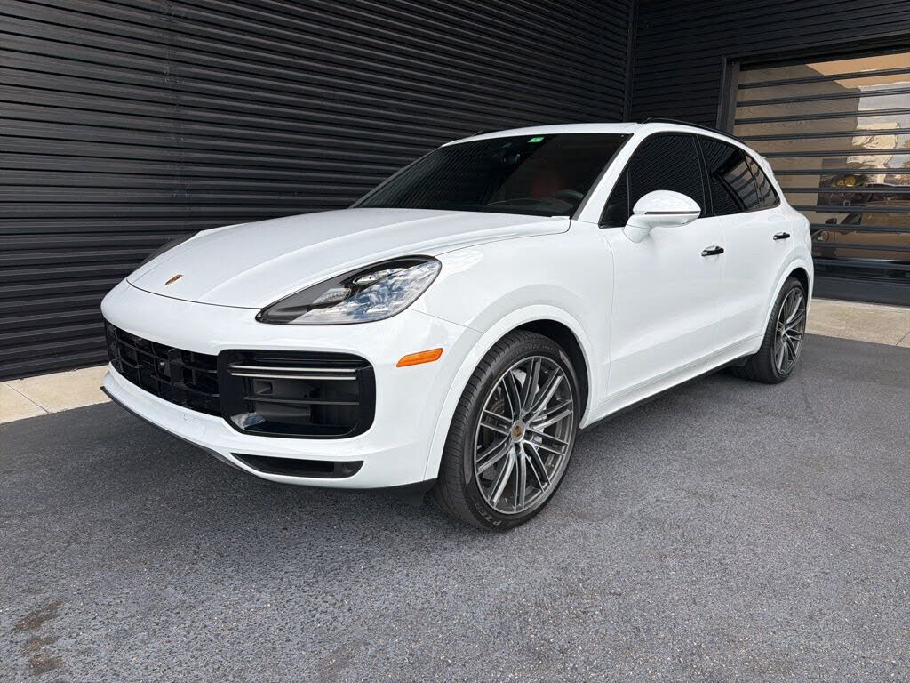 2023 Porsche Cayenne Turbo AWD