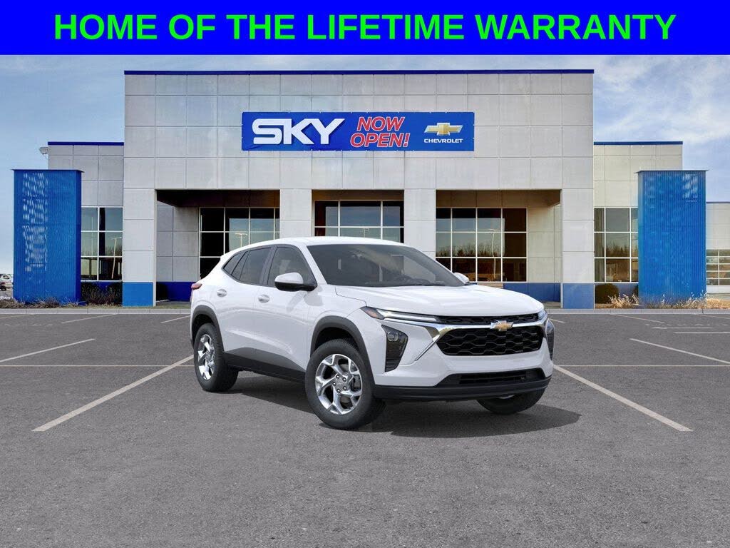 2025 Chevrolet Trax LS FWD