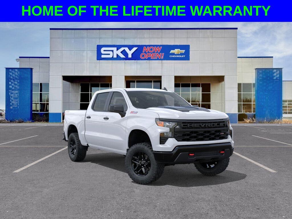 2026 Chevrolet Silverado 1500 Custom Trail Boss Crew Cab 4WD