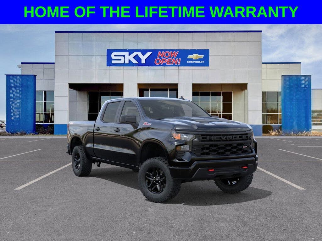 2026 Chevrolet Silverado 1500 Custom Trail Boss Crew Cab 4WD