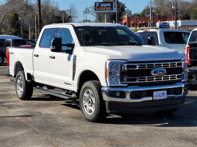 2026 Ford F-250 Super Duty XLT Crew Cab 4WD