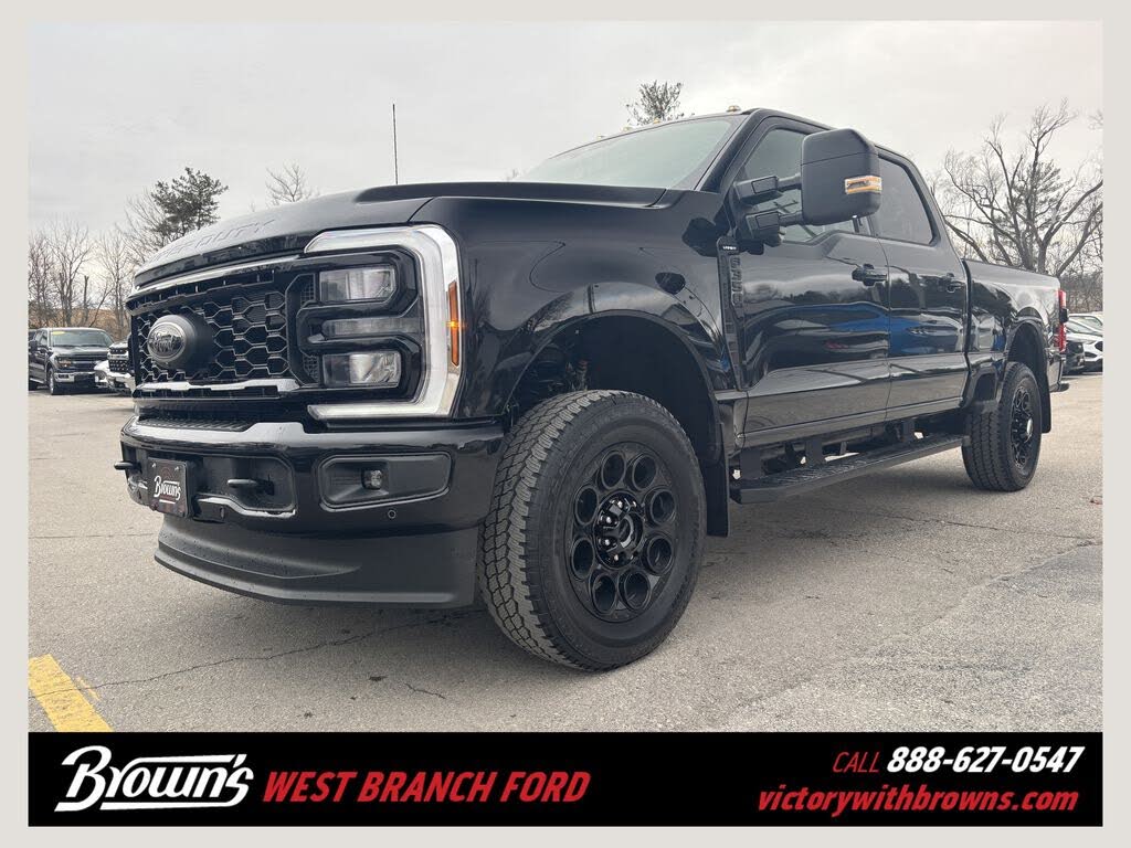 2026 Ford F-350 Super Duty Lariat Crew Cab 4WD