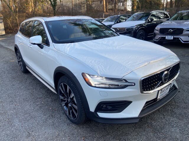 2026 Volvo V60 Cross Country B5 Ultra AWD