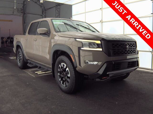 2023 Nissan Frontier PRO-4X Crew Cab 4WD