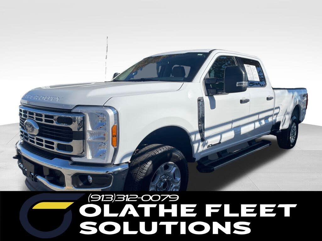 2025 Ford F-250 Super Duty XLT Crew Cab 4WD