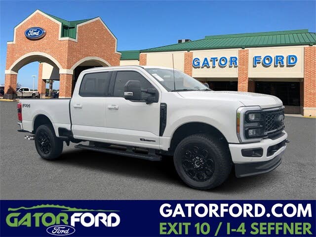 2025 Ford F-250 Super Duty Lariat Crew Cab 4WD