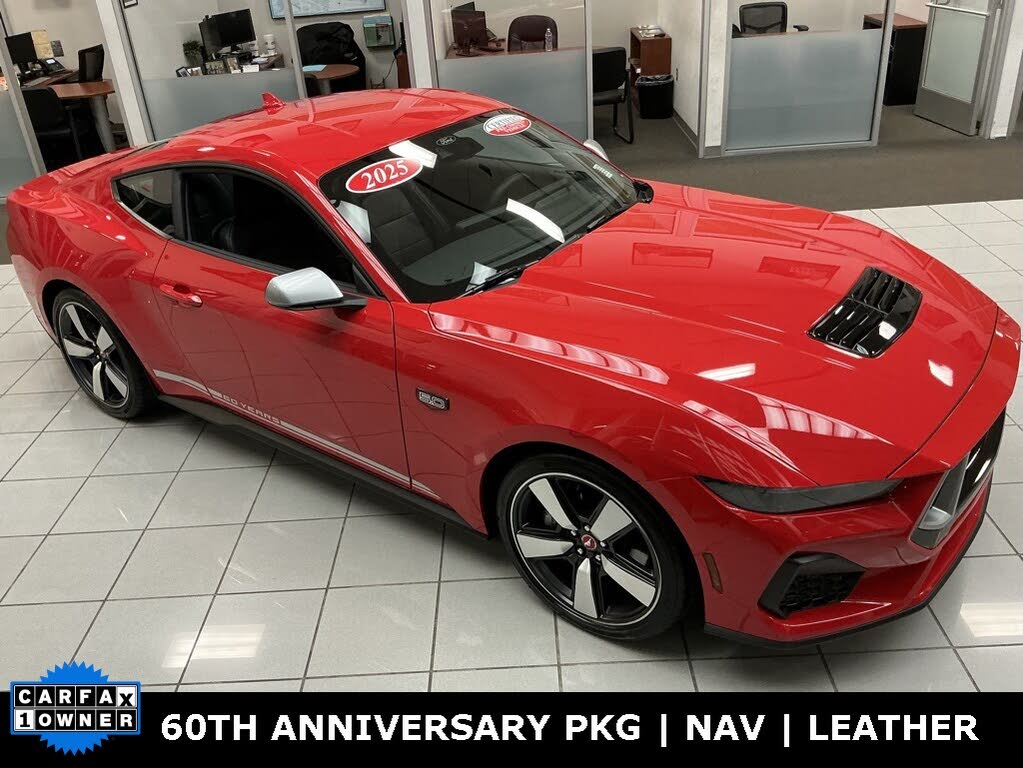 2025 Ford Mustang GT Premium Fastback RWD