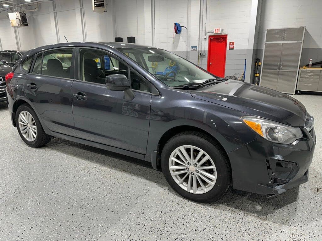 2013 Subaru Impreza 2.0i Premium Hatchback