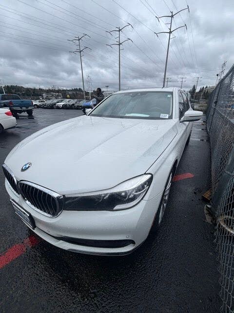 2016 BMW 7 Series 740i RWD