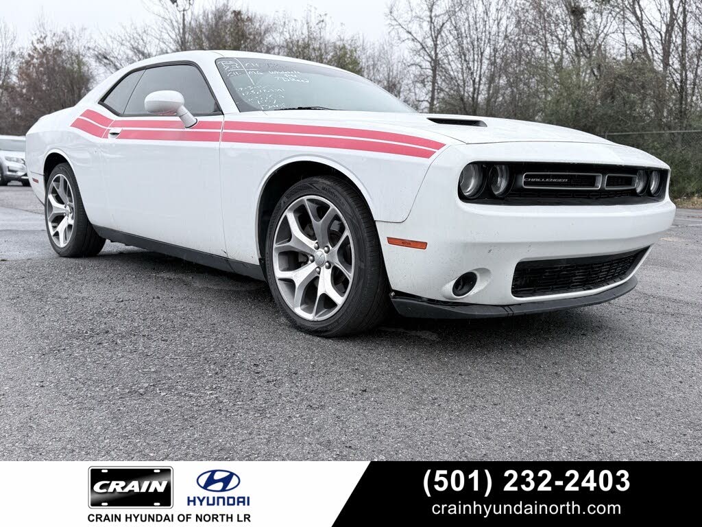 2016 Dodge Challenger SXT RWD
