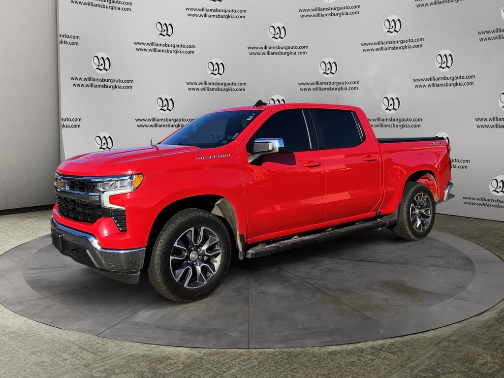 2022 Chevrolet Silverado 1500 LT Crew Cab 4WD