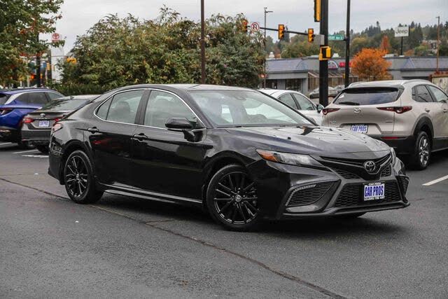 2023 Toyota Camry SE FWD