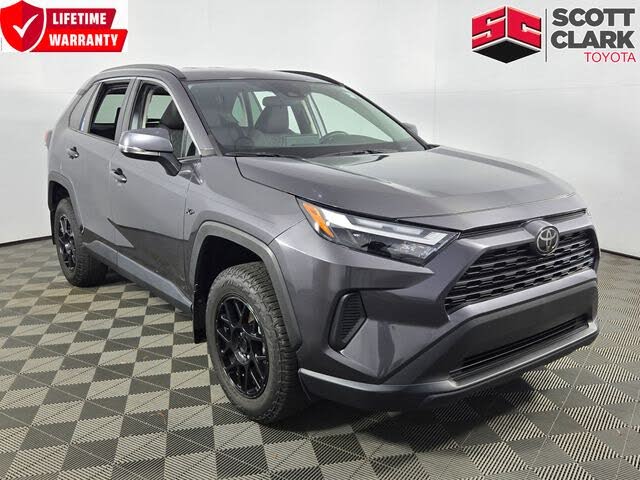 2024 Toyota RAV4 XLE FWD