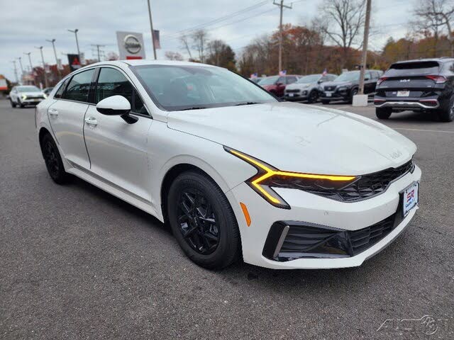 2025 Kia K5 LXS FWD