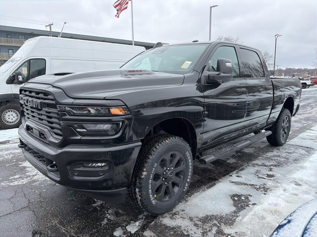 2026 RAM 2500 Tradesman Crew Cab 4WD