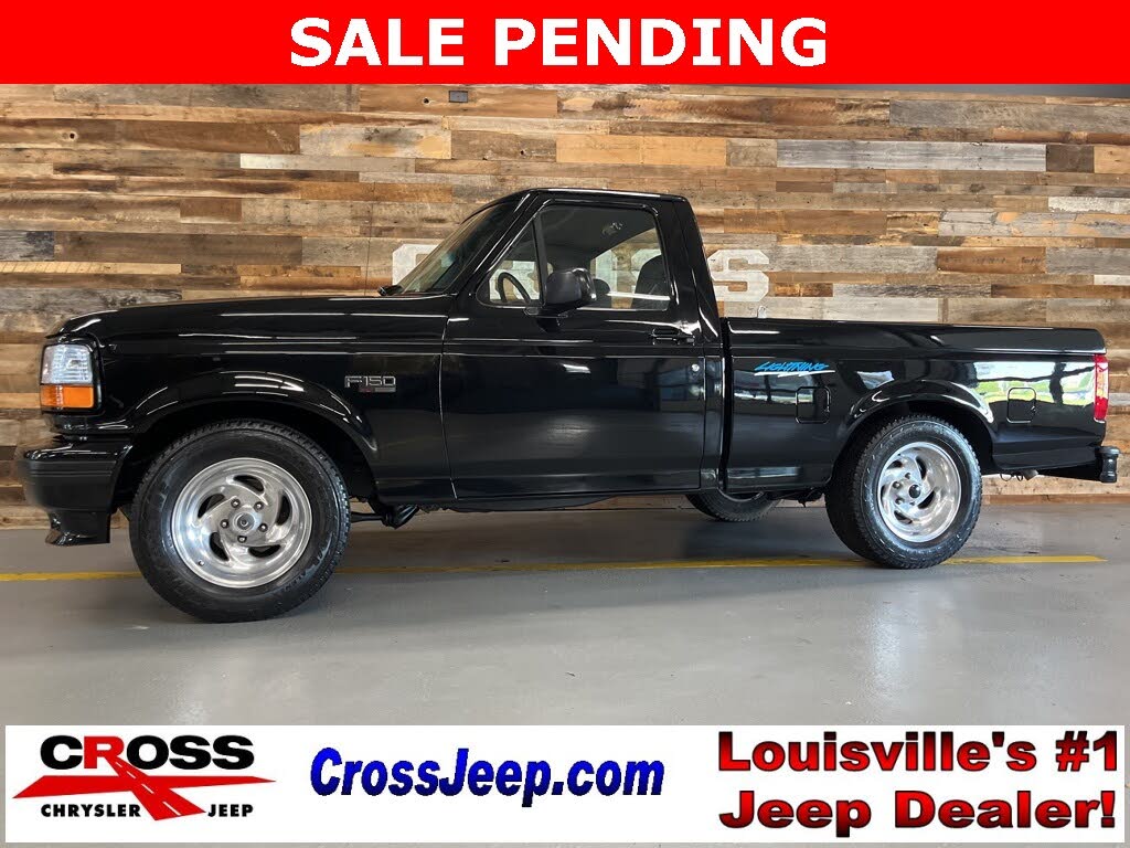 1993 Ford F-150 SVT Lightning 2 Dr STD Standard Cab SB