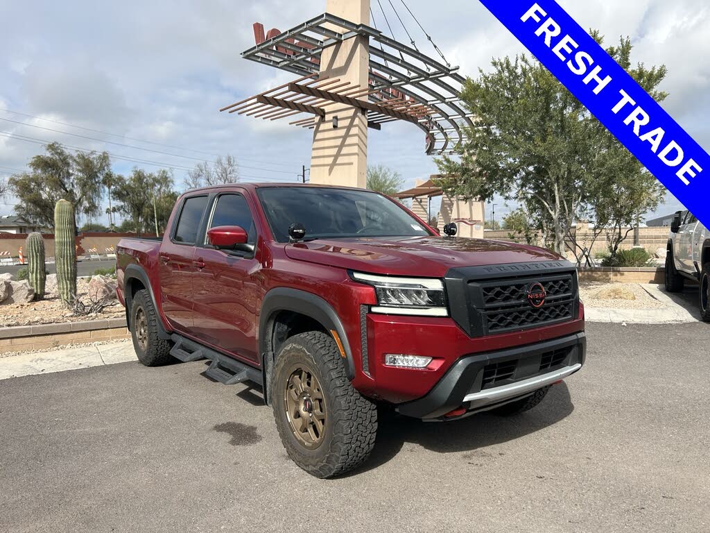 2023 Nissan Frontier PRO-4X Crew Cab 4WD