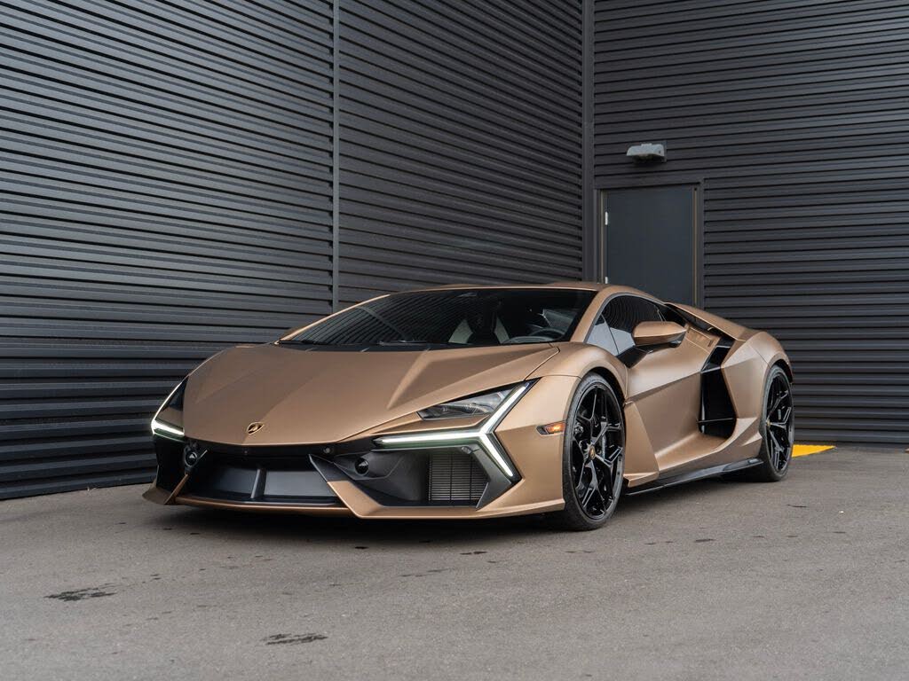 2024 Lamborghini Revuelto AWD
