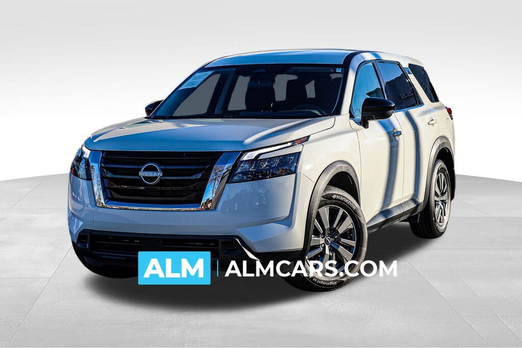 2025 Nissan Pathfinder S FWD