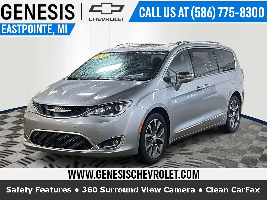 2017 Chrysler Pacifica Limited FWD