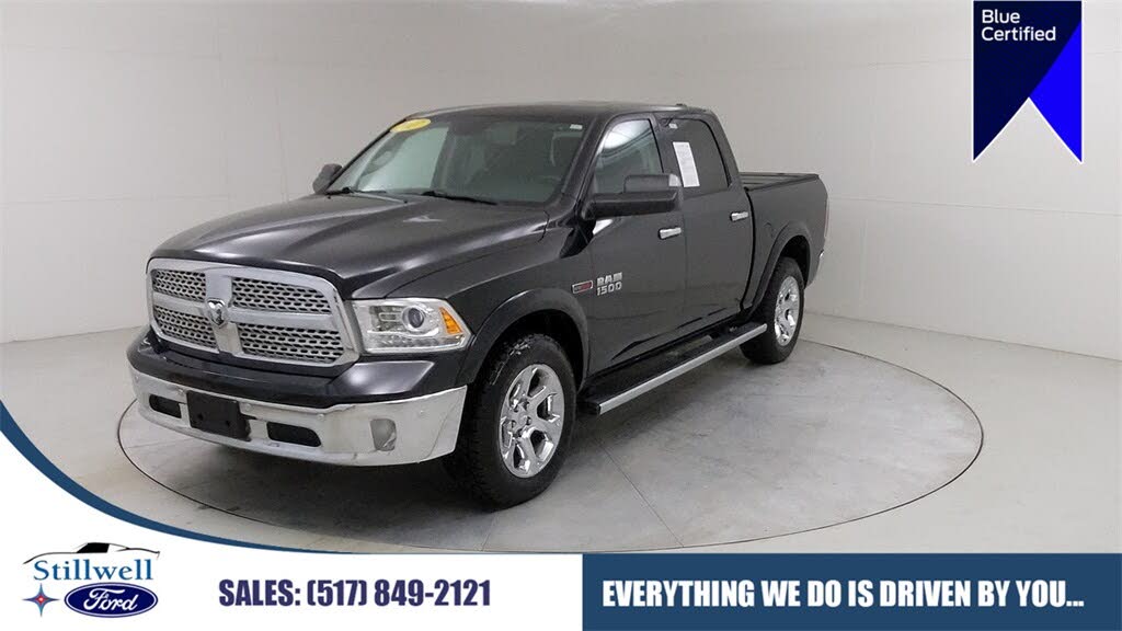 2017 RAM 1500 Laramie Crew Cab 4WD