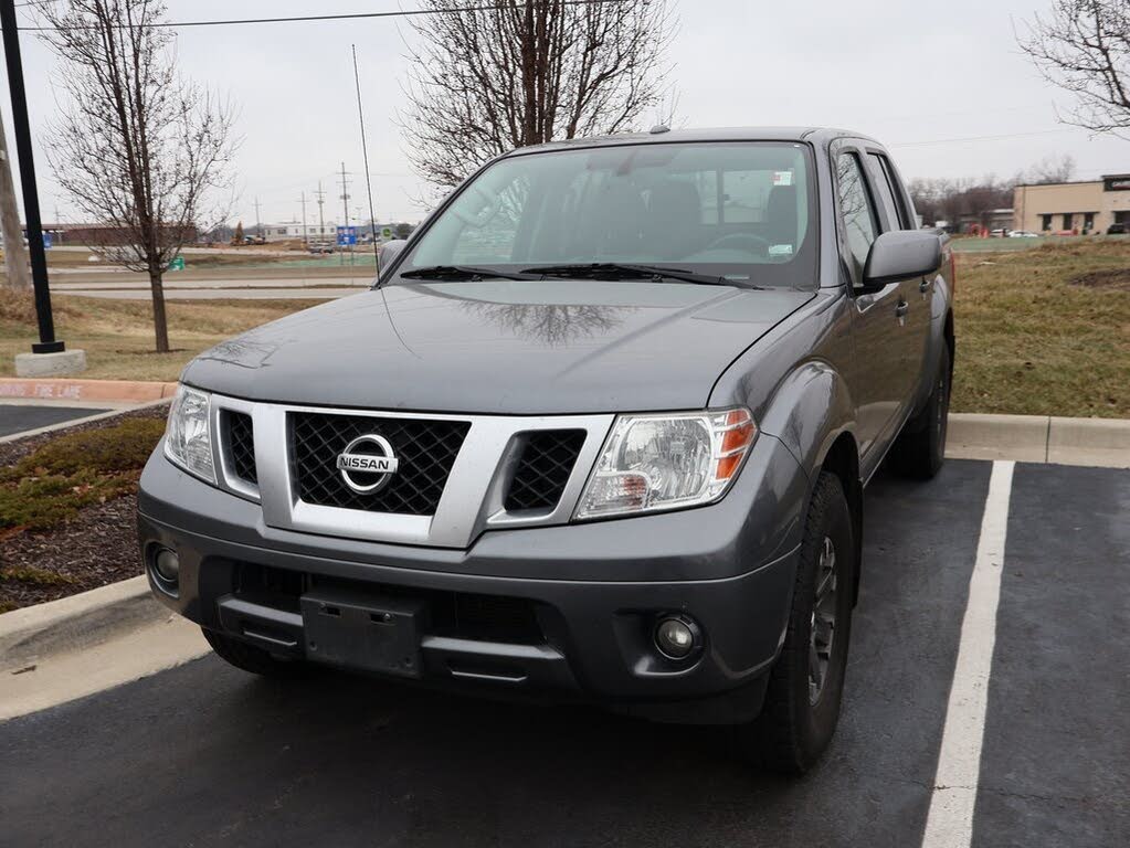 2018 Nissan Frontier PRO-4X Crew Cab 4WD