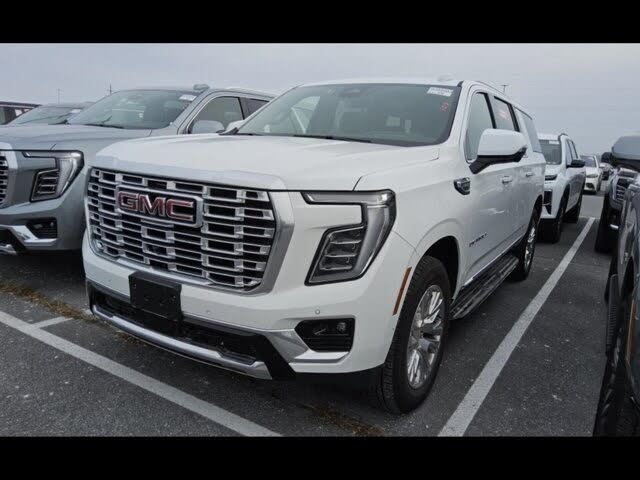 2025 GMC Yukon XL Denali 4WD