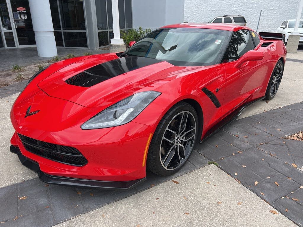 2017 Chevrolet Corvette Stingray 1LT Coupe RWD