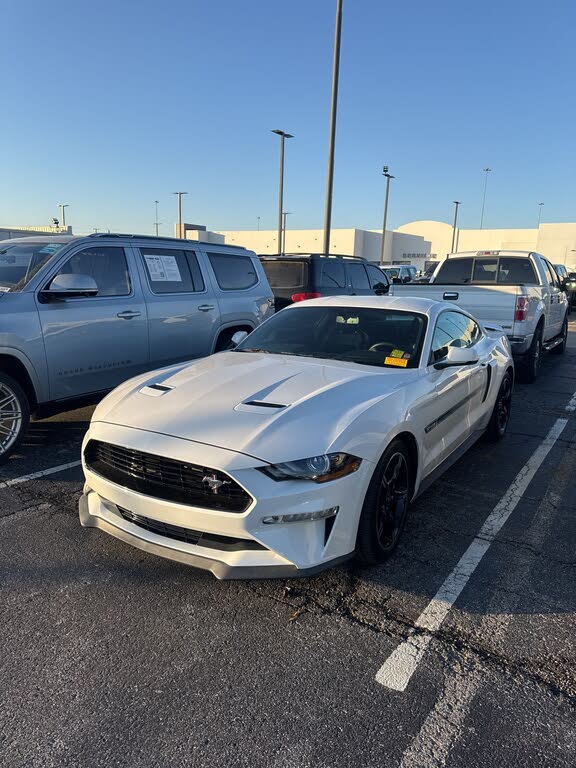 2019 Ford Mustang GT Premium Coupe RWD