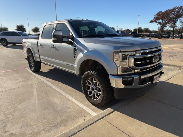 2022 Ford F-250 Super Duty Lariat Crew Cab 4WD