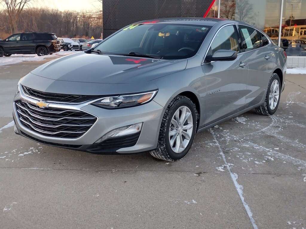 2024 Chevrolet Malibu LT with 1LT FWD