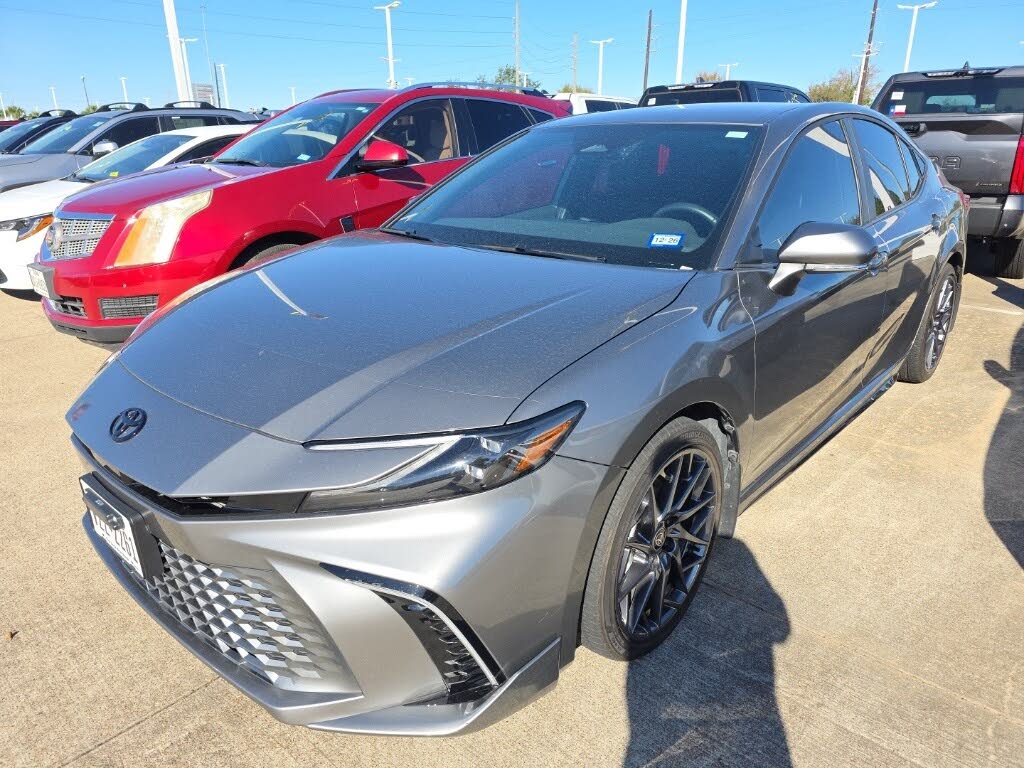 2025 Toyota Camry XSE FWD