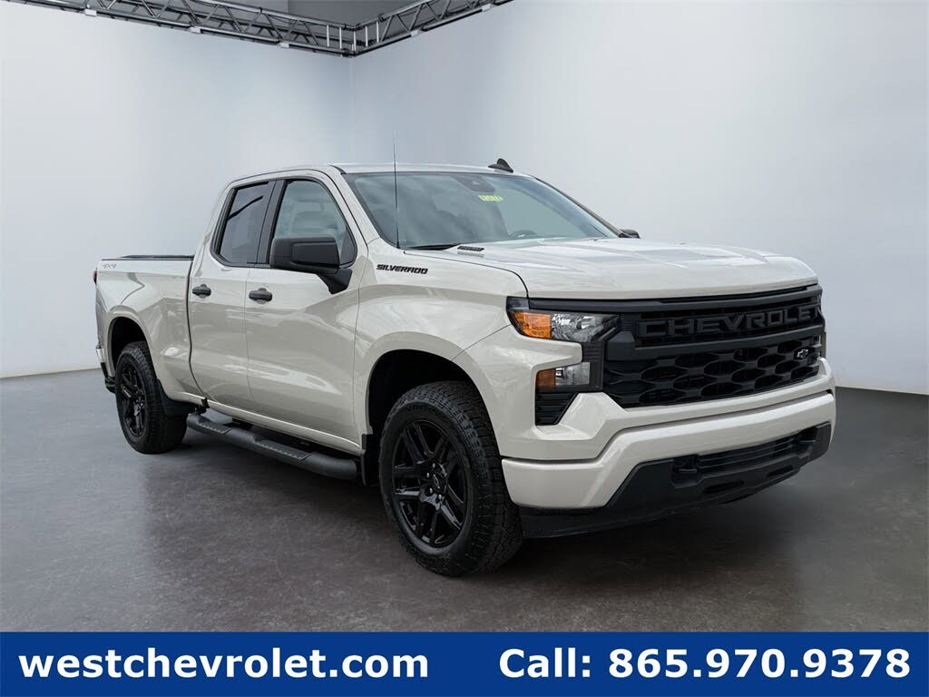 2026 Chevrolet Silverado 1500 Custom Double Cab 4WD