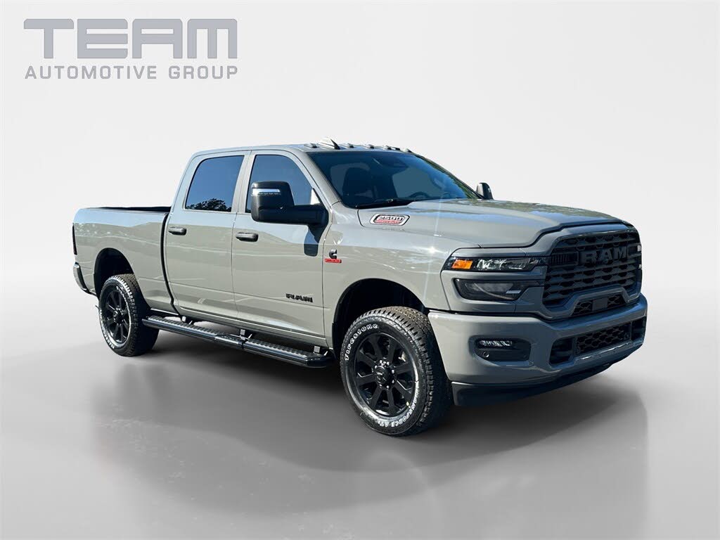 2026 RAM 2500 Big Horn Crew Cab 4WD